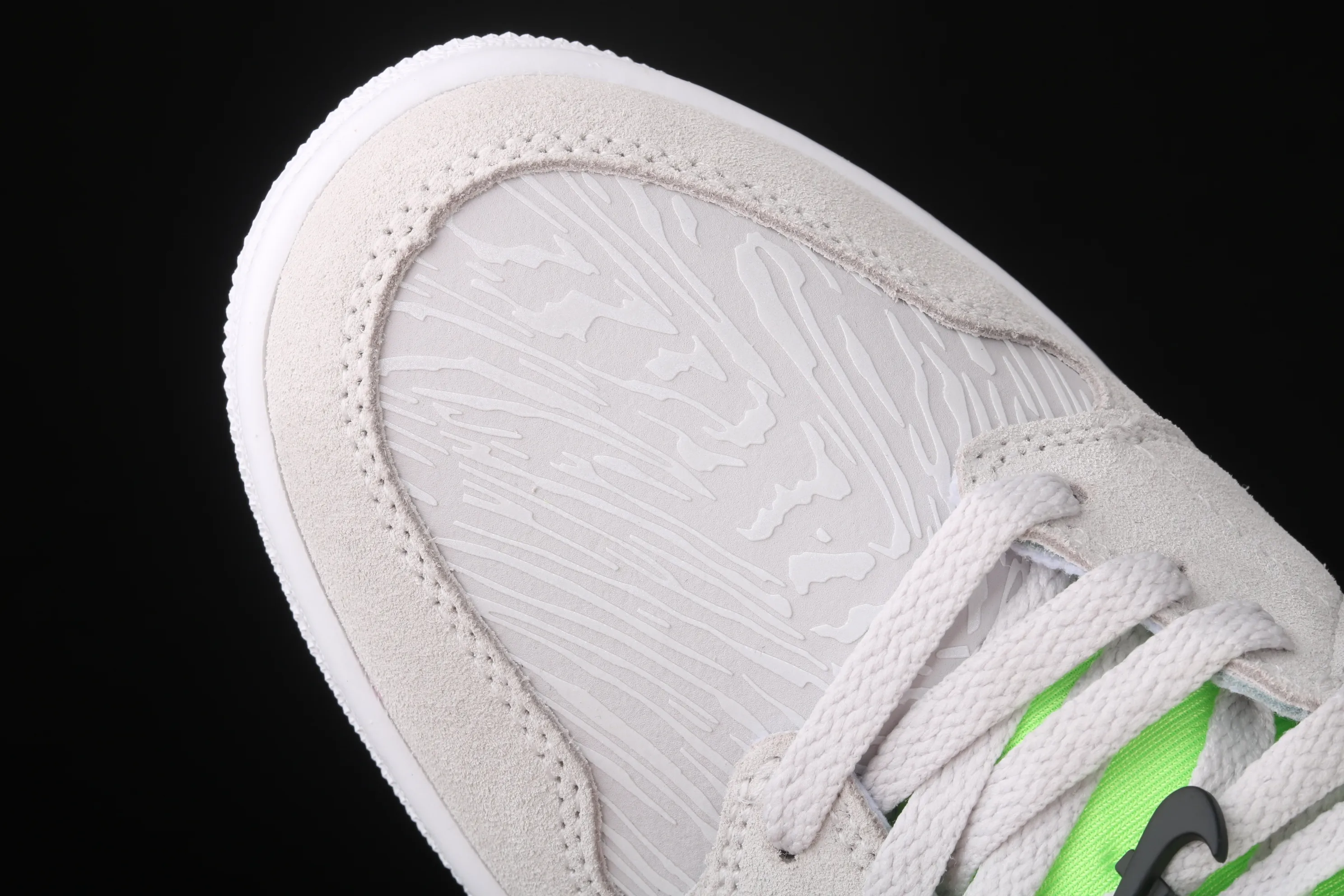 All categories Air Jordan Jordan series basketball shoes Air Jordan 1 Mid Air Jordan 1 Mid AJ1 Joe 1 sea salt fluorescent green CV3018-001